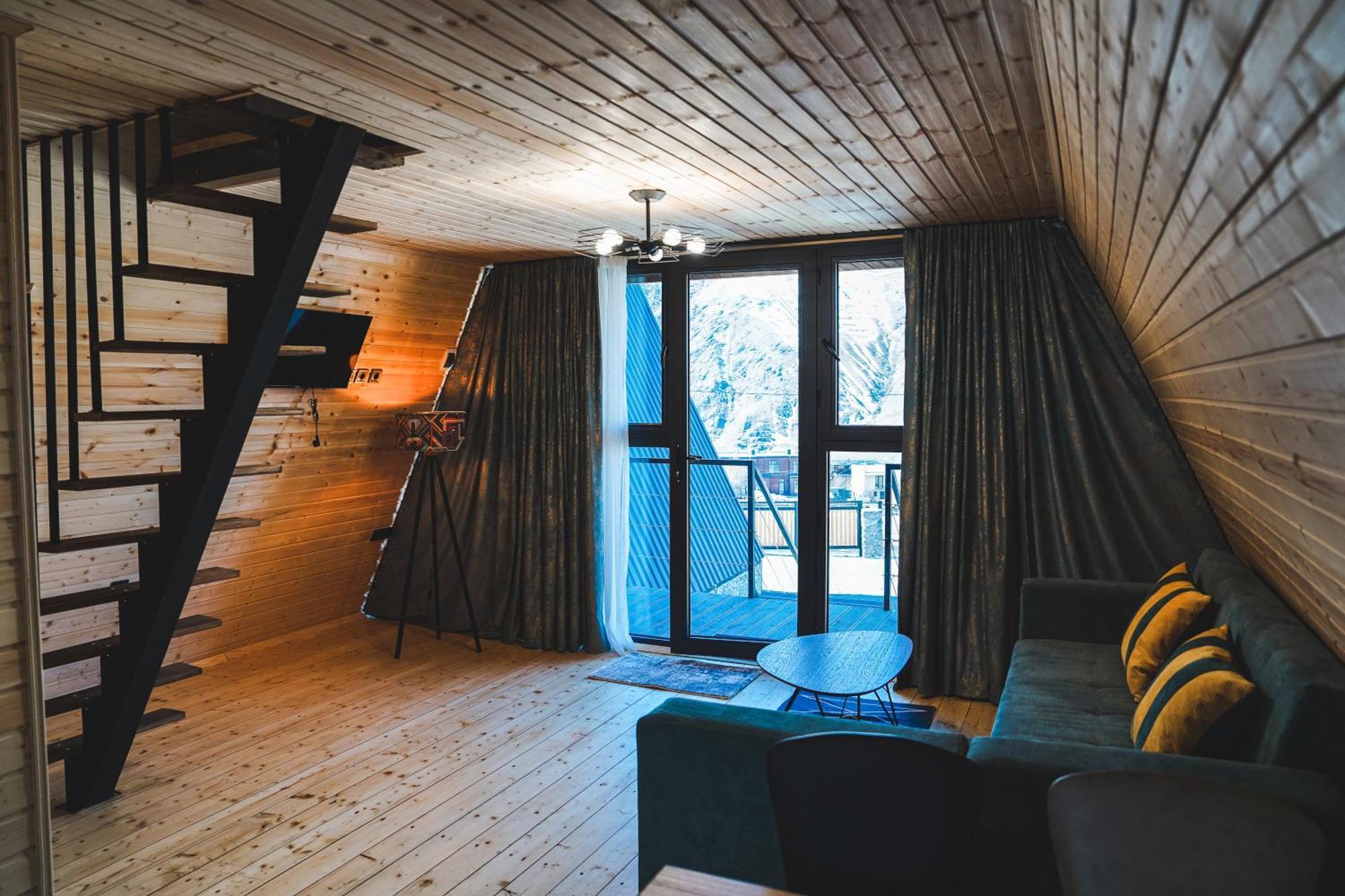 Sanseco Cottage Степанцмінда Екстер'єр фото
