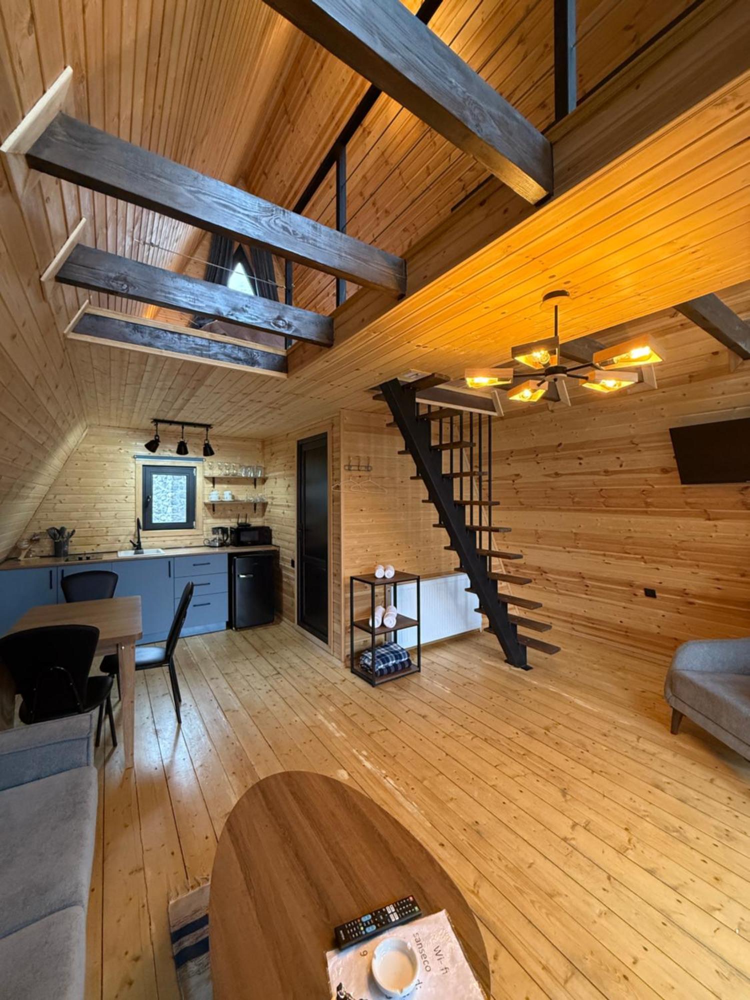 Sanseco Cottage Степанцмінда Екстер'єр фото