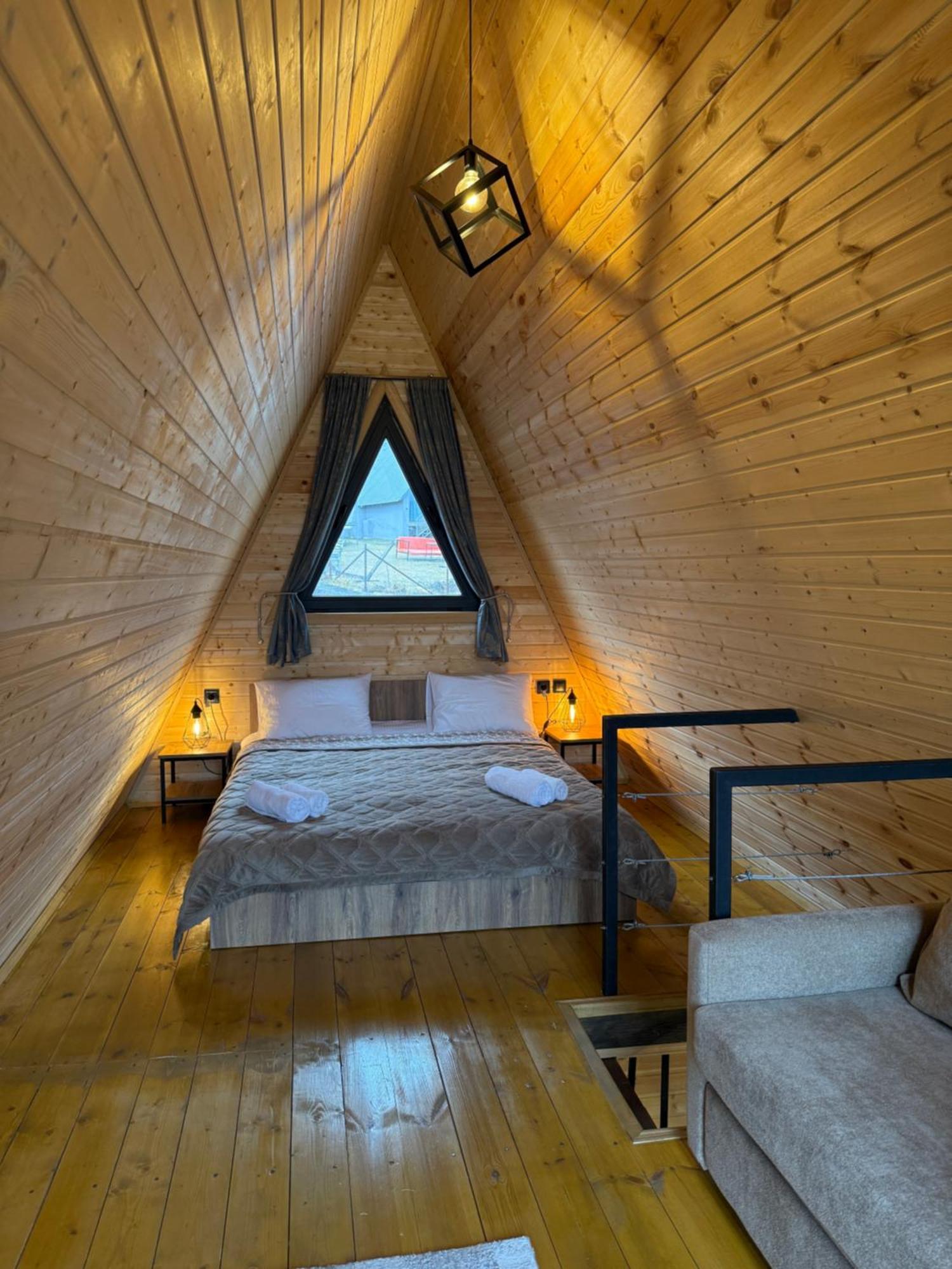 Sanseco Cottage Степанцмінда Екстер'єр фото